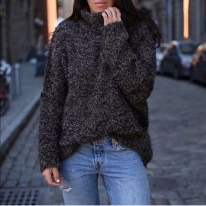 She’s All That Pullover